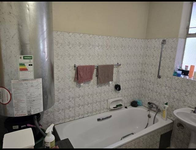 2 BEDROOM PROPERTY TO RENT IN SUNNYSIDE